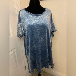 Green tea velvet Short Sleeve Top